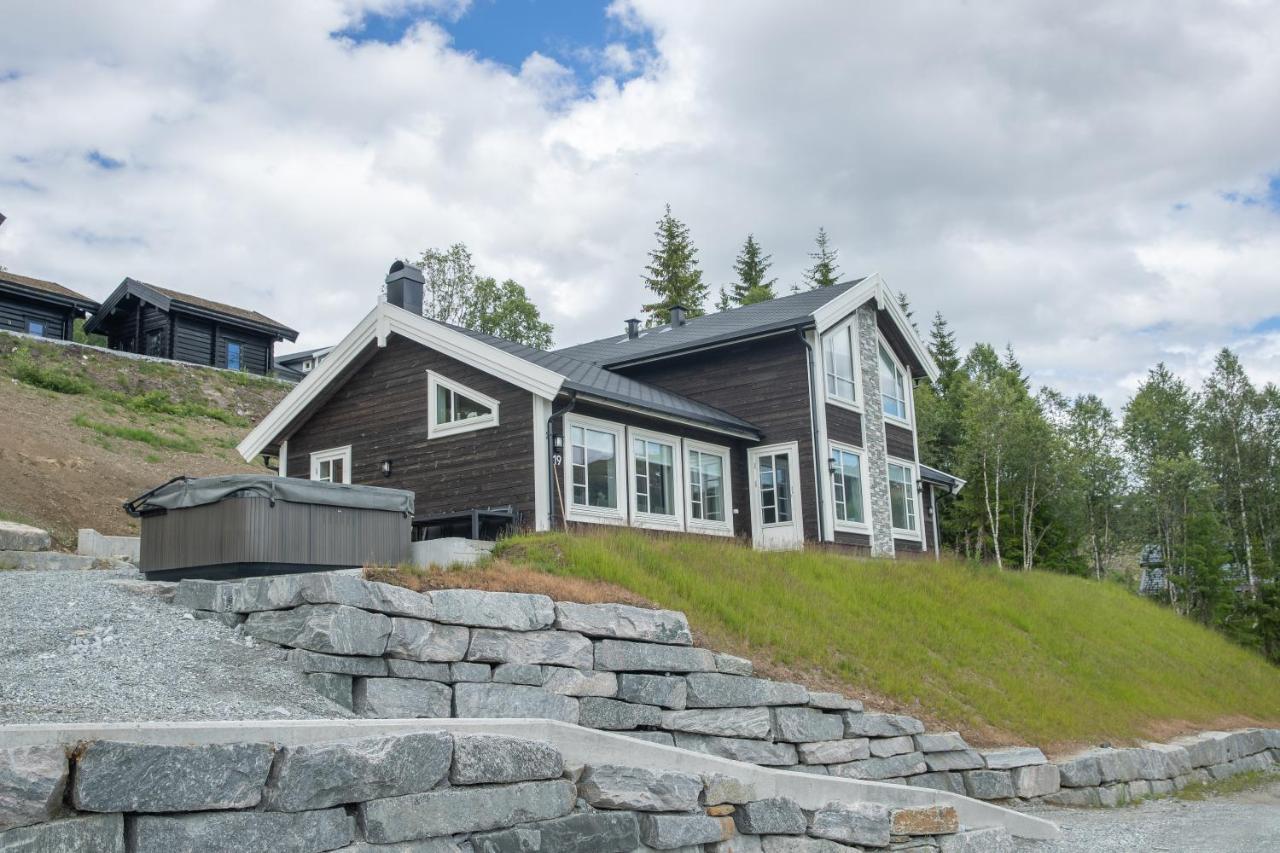 Rolfhytta - Fosskamben 19 Villa Sogndal Exterior photo