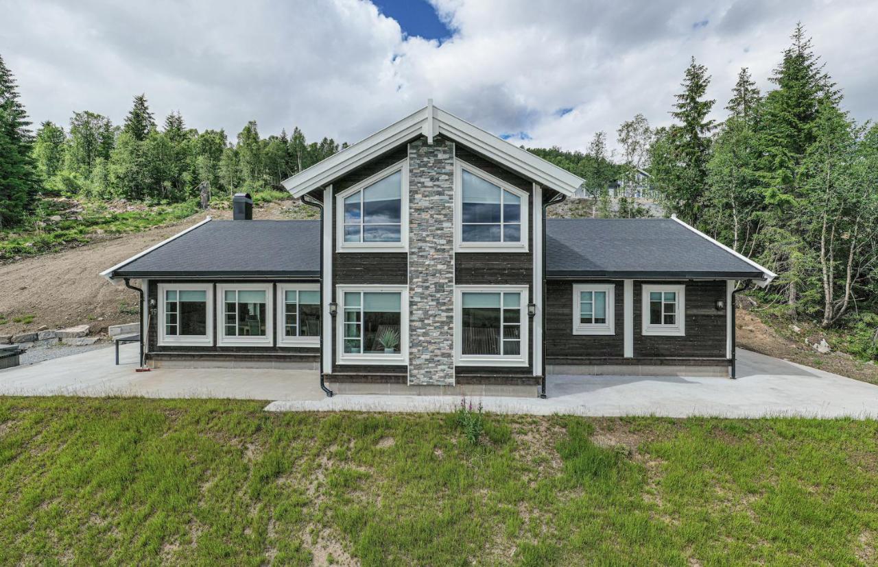 Rolfhytta - Fosskamben 19 Villa Sogndal Exterior photo