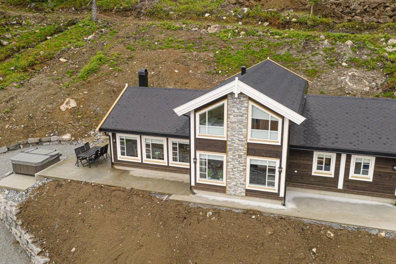 Rolfhytta - Fosskamben 19 Villa Sogndal Exterior photo