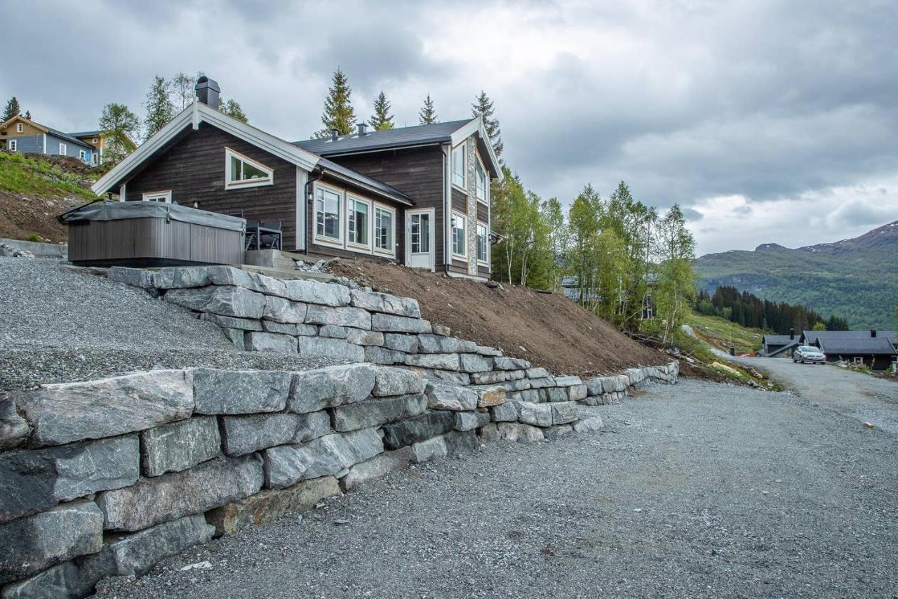 Rolfhytta - Fosskamben 19 Villa Sogndal Exterior photo