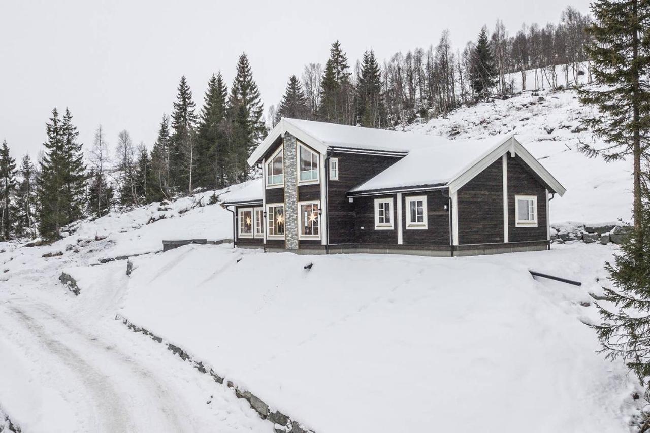 Rolfhytta - Fosskamben 19 Villa Sogndal Exterior photo