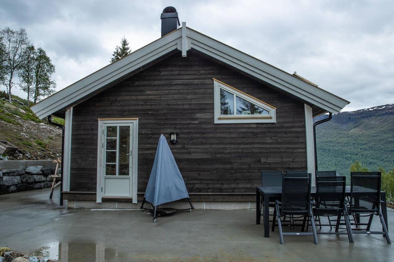 Rolfhytta - Fosskamben 19 Villa Sogndal Exterior photo